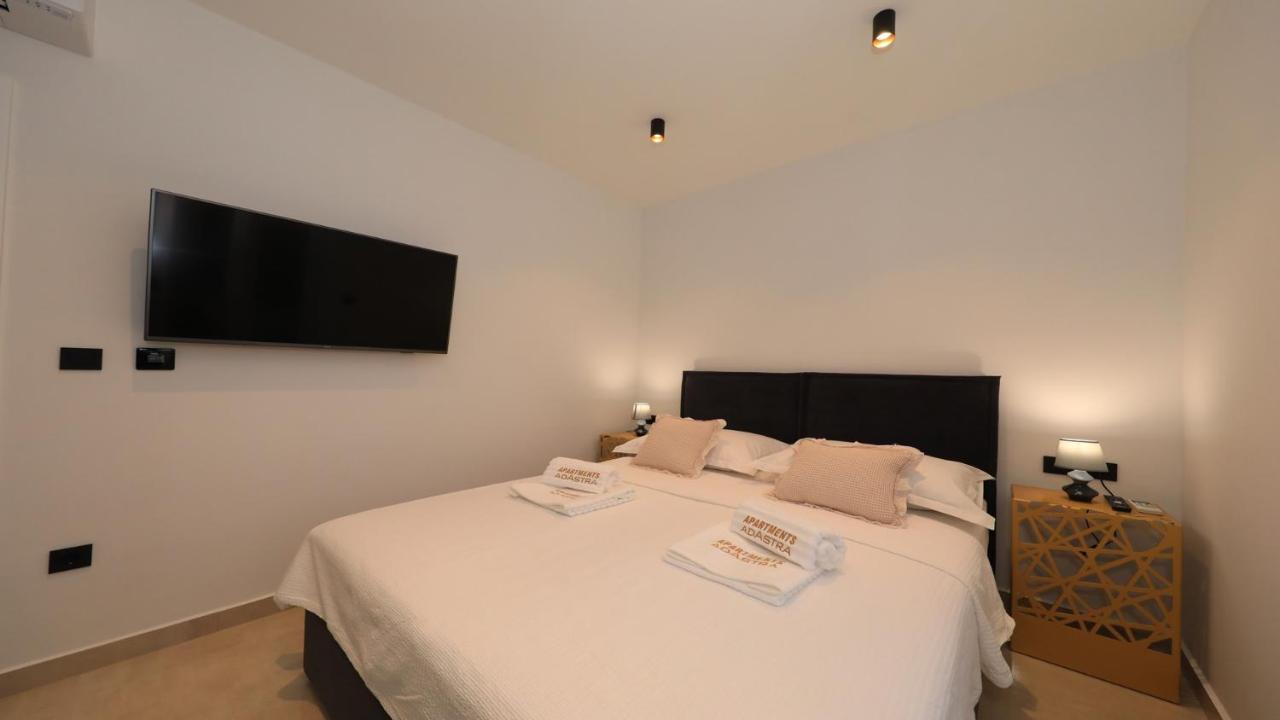 Adastra Apartments Maslenica Extérieur photo