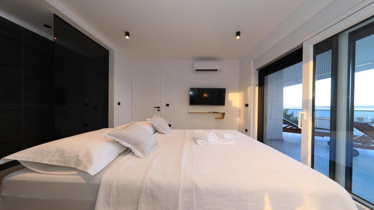 Adastra Apartments Maslenica Extérieur photo